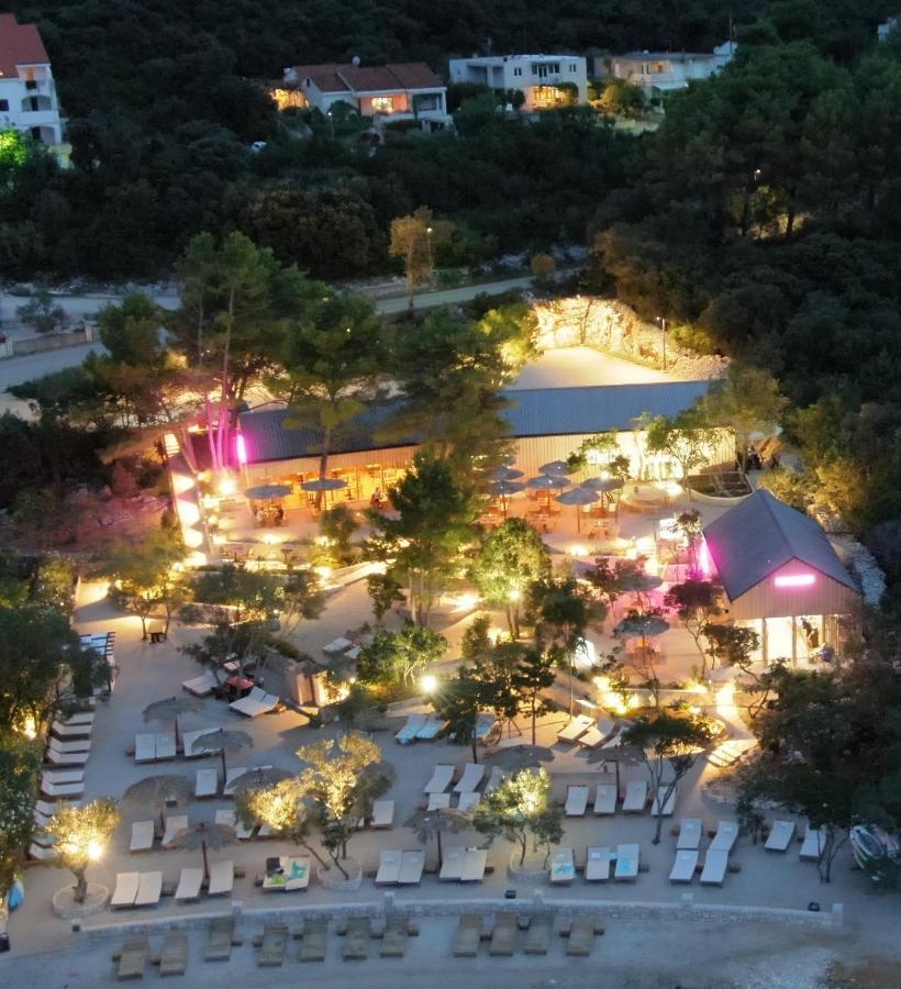 Blue Water Apartment Zrnovo Екстер'єр фото