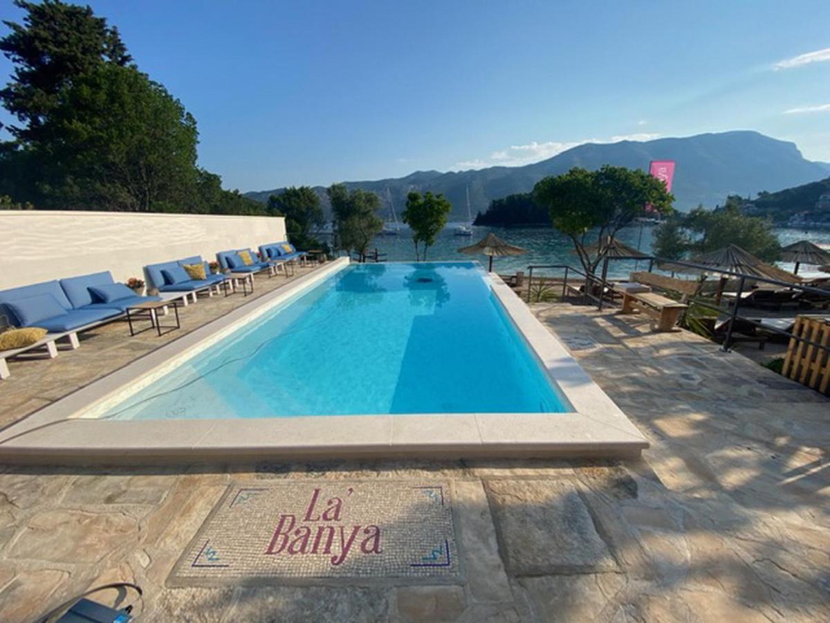 Blue Water Apartment Zrnovo Екстер'єр фото